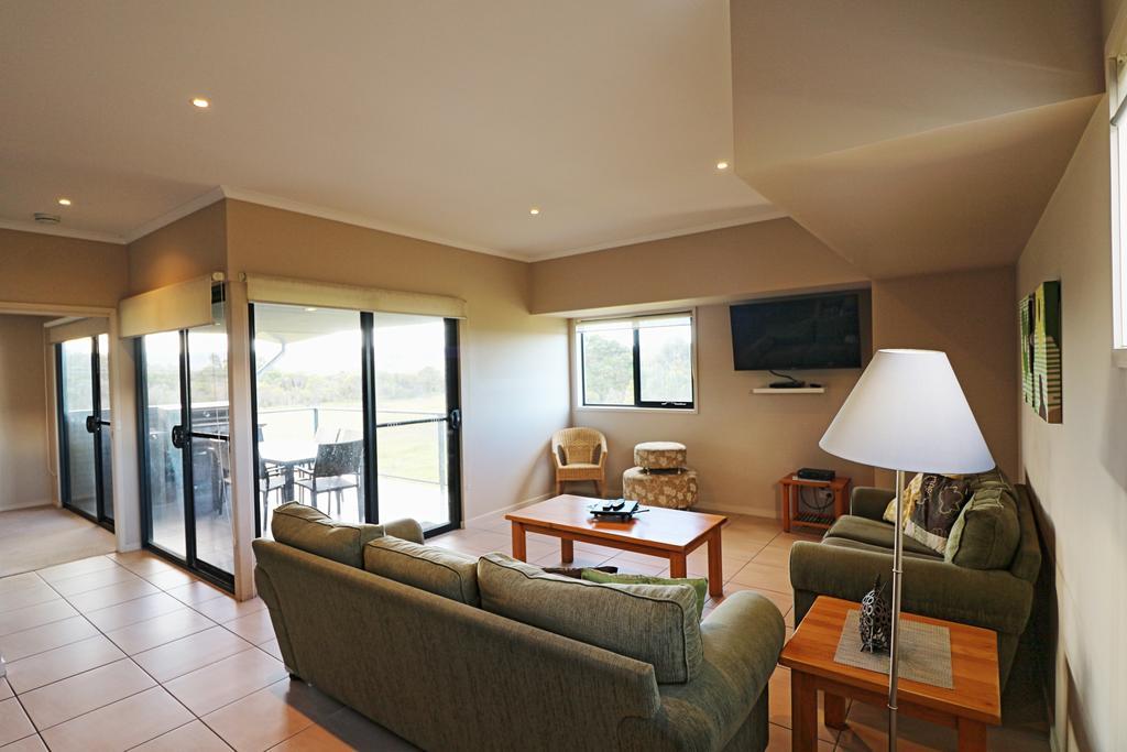 Saltwater Apartments Eden Exterior foto